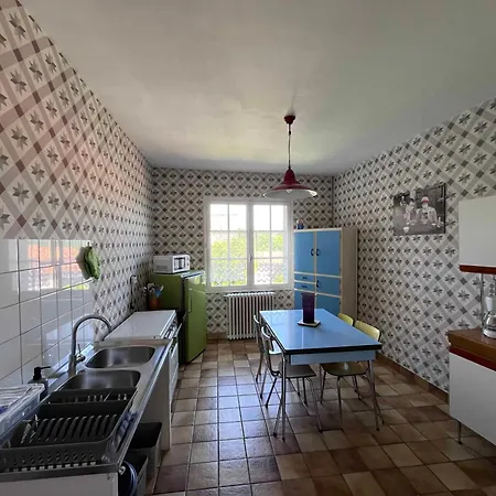 6 à 8 Personnes Calme Et Repos * Saint-Romans-les-Melle