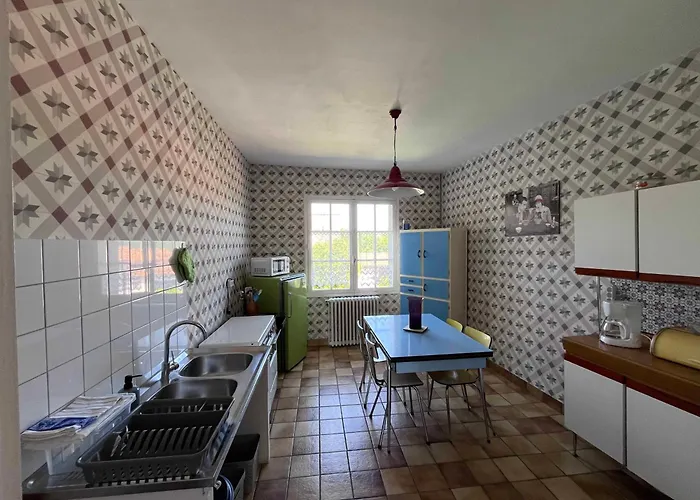 6 à 8 Personnes Calme Et Repos * Saint-Romans-les-Melle